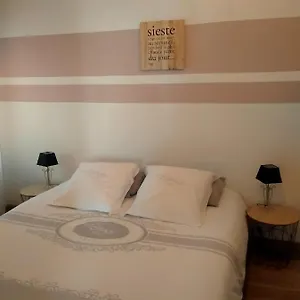 la-lisle-sur-la-sorgue.fr-provencehotel.com/