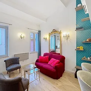 beau-t2-duplex-55-m2-1-mn-du-port-10mn-des-plages.fr-provencehotel.com/
